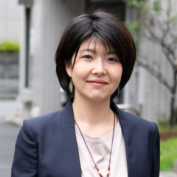 友久 甲子 氏